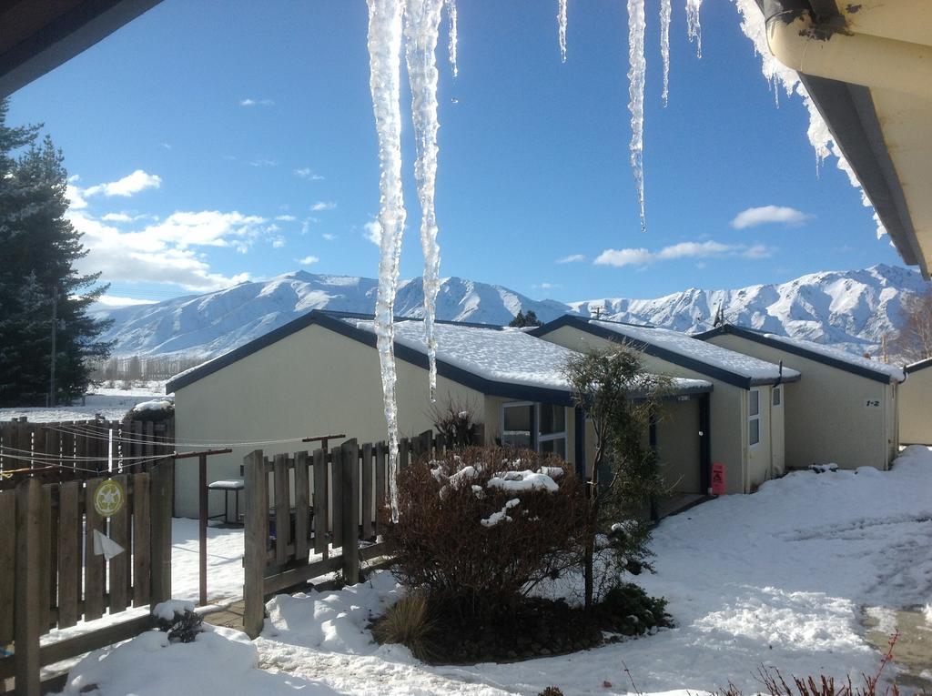 Ahuriri Motels Омарама Экстерьер фото